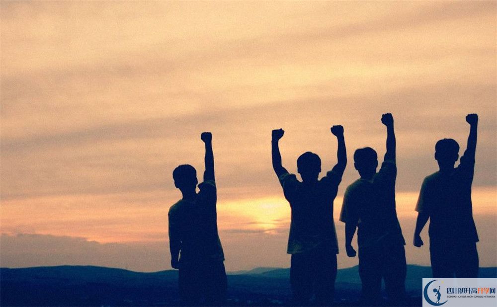 2025年甘孜州康南民族高級中學是否招收高三復讀生？