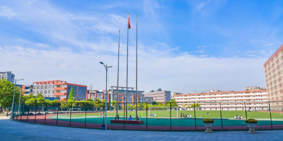 川科外國(guó)語(yǔ)學(xué)校辦學(xué)理念是什么？