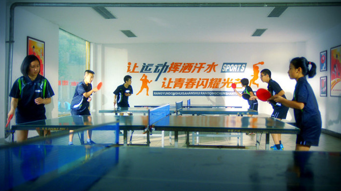 成都市外國語學(xué)校2019年收費標準g