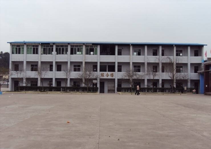 良安中學(xué)怎么樣、好不好？