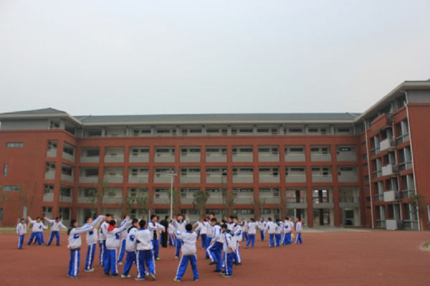 成都七中萬(wàn)達(dá)2020年中考分?jǐn)?shù)線出爐？