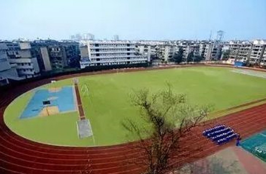 成都實外新都五龍山學校校園環(huán)境怎么樣？
