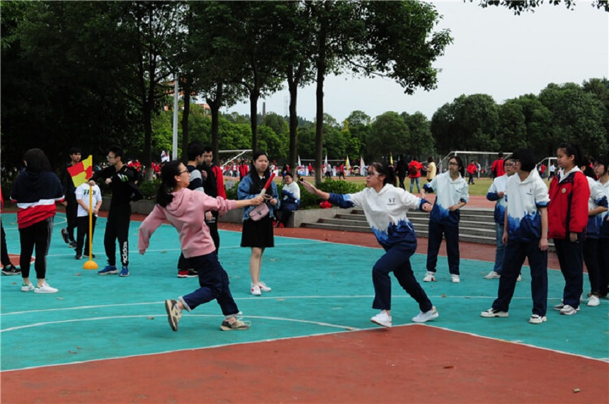 德陽外國語學校校園環(huán)境怎么樣？