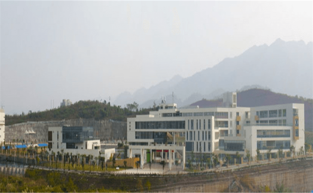 古藺縣古藺中學環(huán)境怎么樣？
