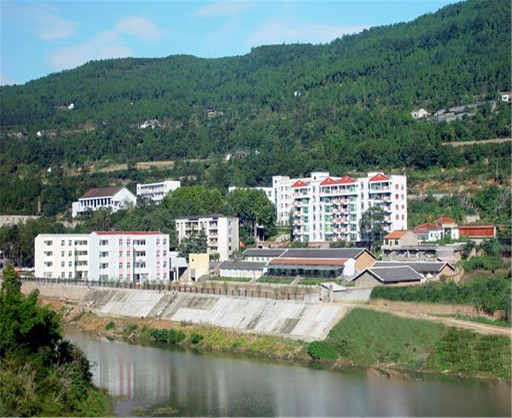 劍州中學(xué)2020年收費(fèi)標(biāo)準(zhǔn)是多少？