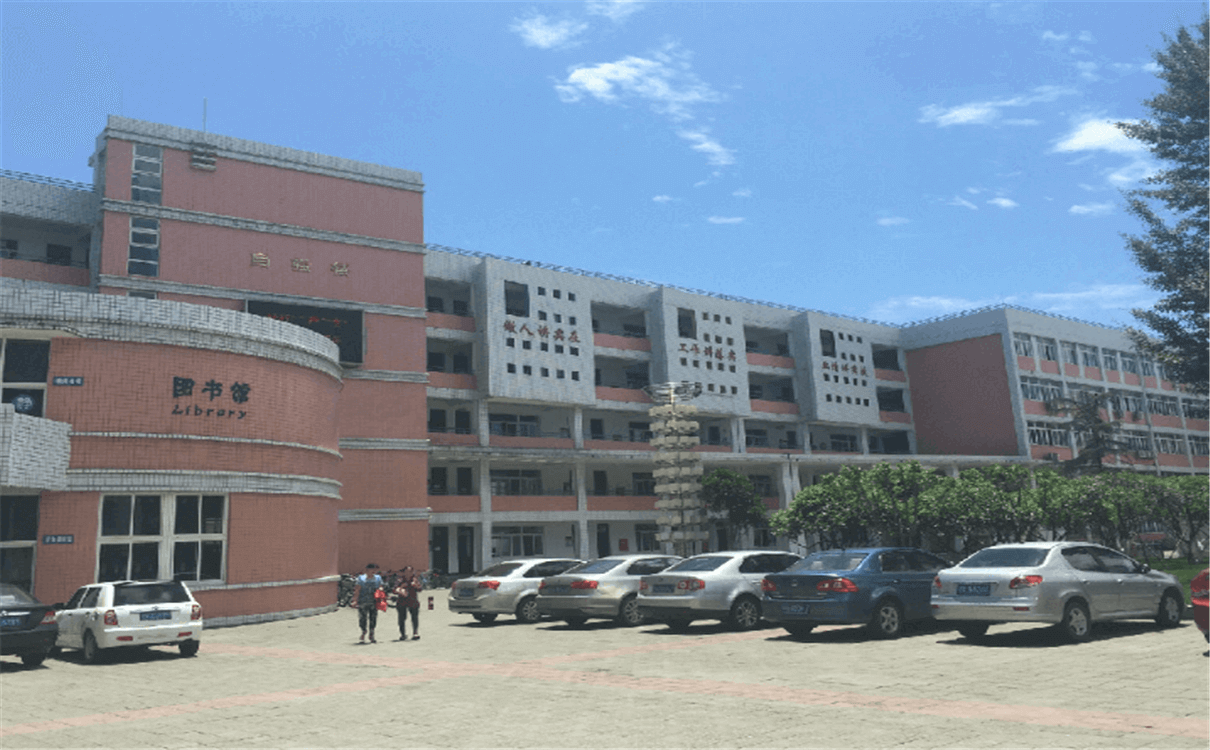 成都市籍田中學高中部的錄取分數(shù)是多少？