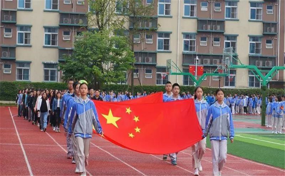 四川師范大學(xué)實驗外國語學(xué)校怎么樣？