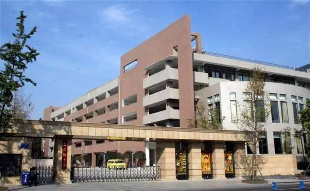 成都市田家炳中學(xué)2020年招生計(jì)劃是多少？