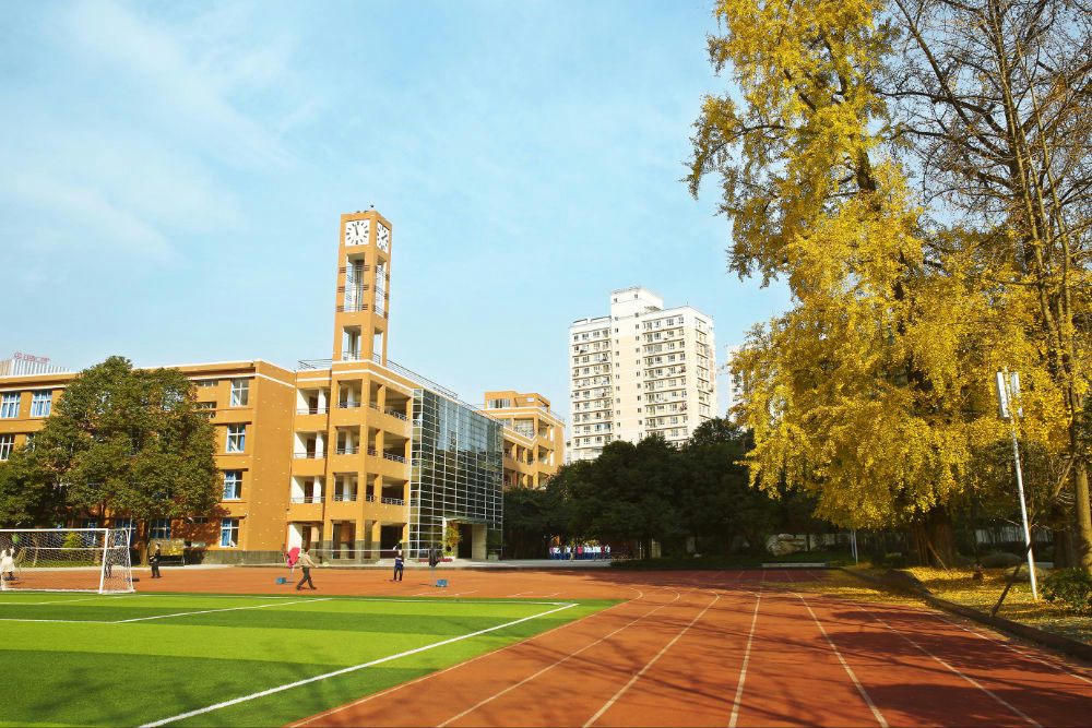 成都八中2020年的招生計(jì)劃是多少？