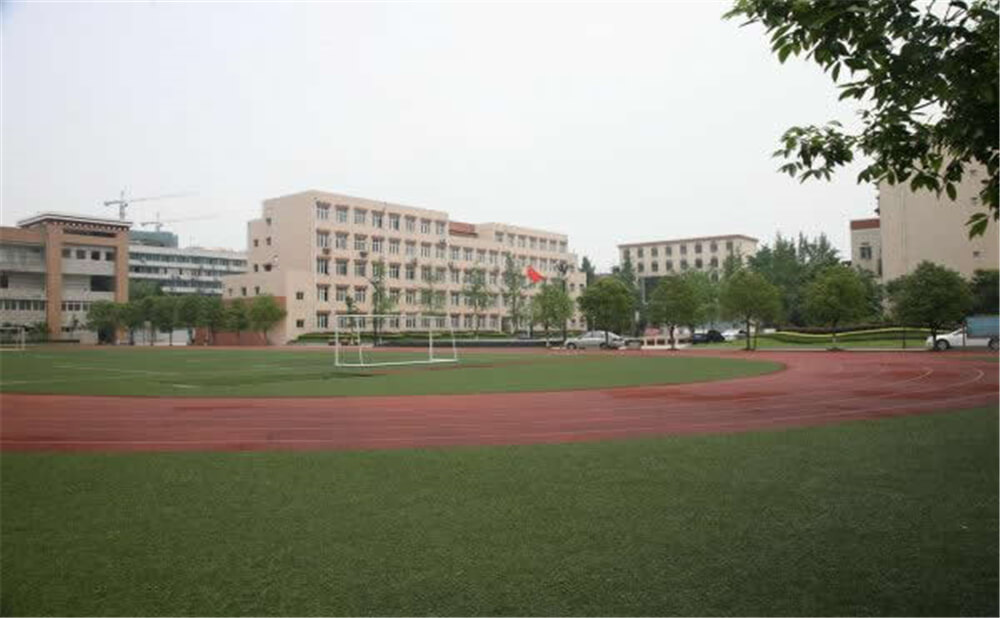 成都西藏中學(xué)的高考升學(xué)率是多少？
