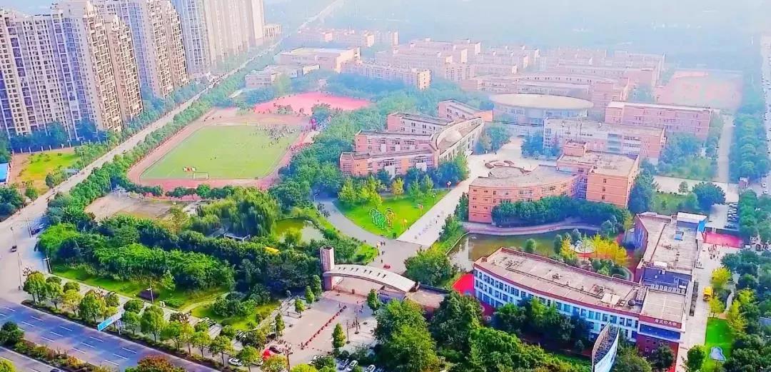 成都七中實(shí)驗(yàn)學(xué)校2020年的招生計(jì)劃是多少？
