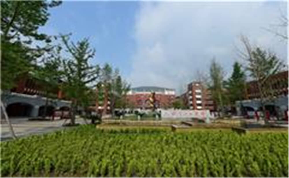 新都一中的高中住宿怎么樣？