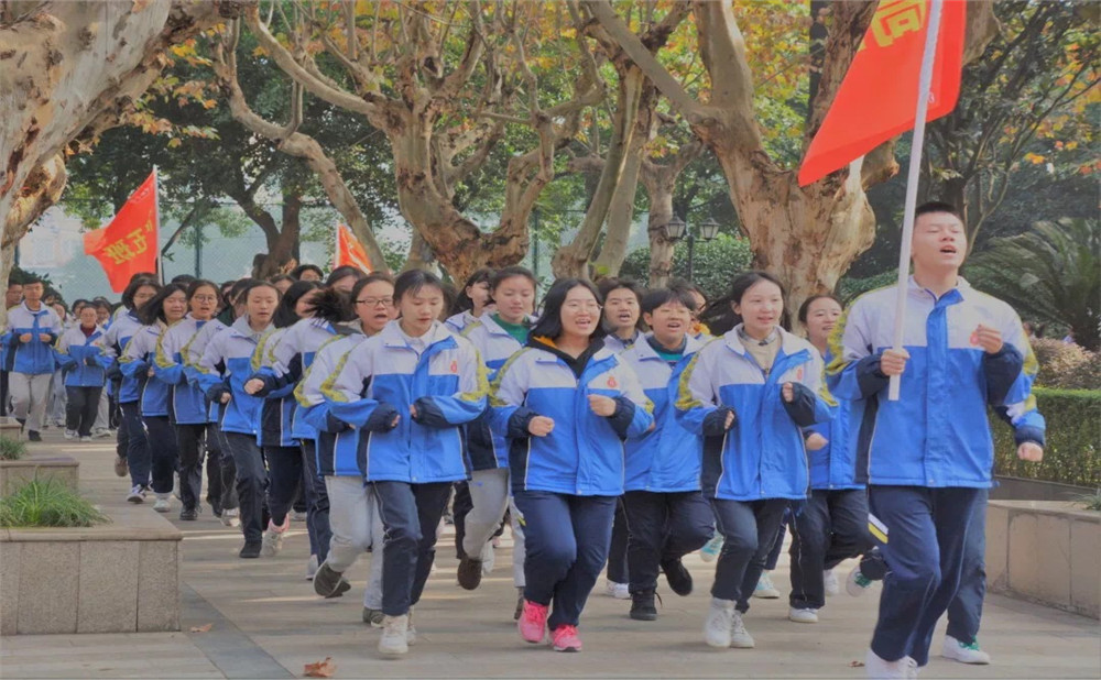 中和中學(xué)錄取分?jǐn)?shù)是多少？