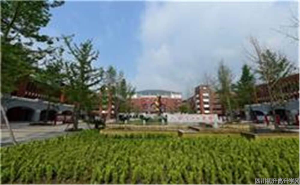 新都一中的住宿怎么樣？