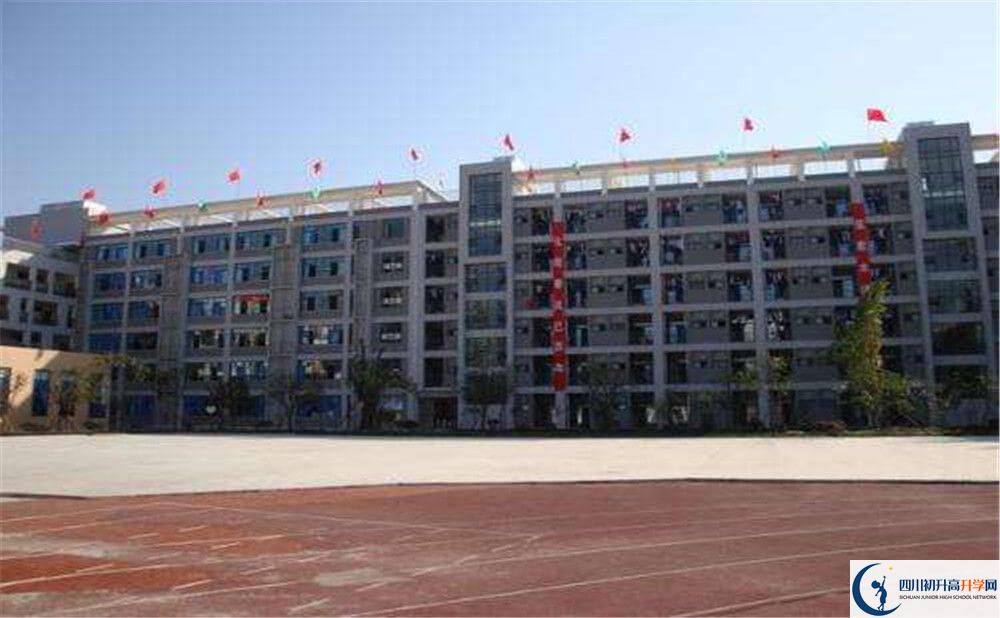 成都十二中（四川大學(xué)附屬中學(xué)）的老師好不好？
