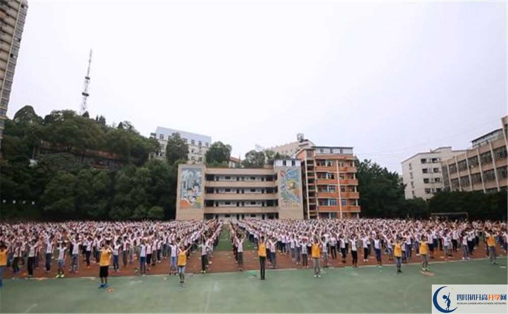 簡(jiǎn)陽(yáng)實(shí)驗(yàn)中學(xué)的老師好不好？