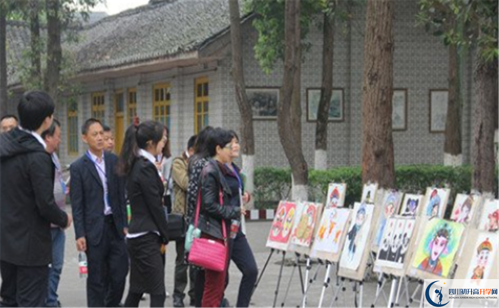 強項實驗中學(xué)的高中住宿好不好？