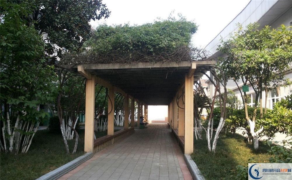 通錦中學(xué)初升高向外地招生嗎？