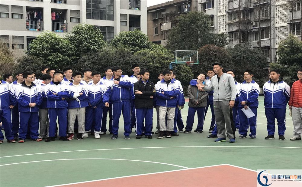 成都大學(xué)附屬中學(xué)初升高難不難？