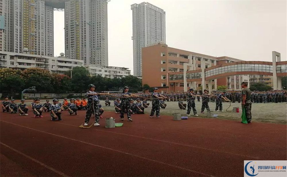 成都十二中（四川大學(xué)附屬中學(xué)）是重點中學(xué)嗎？