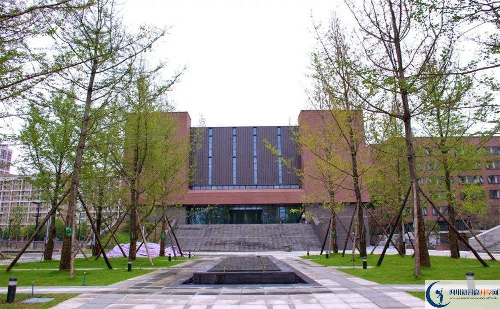 電子科技大學實驗中學是重點中學嗎？