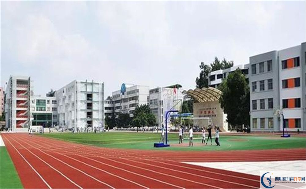 成都鐵路中學2020年高三文綜測試題難嗎？