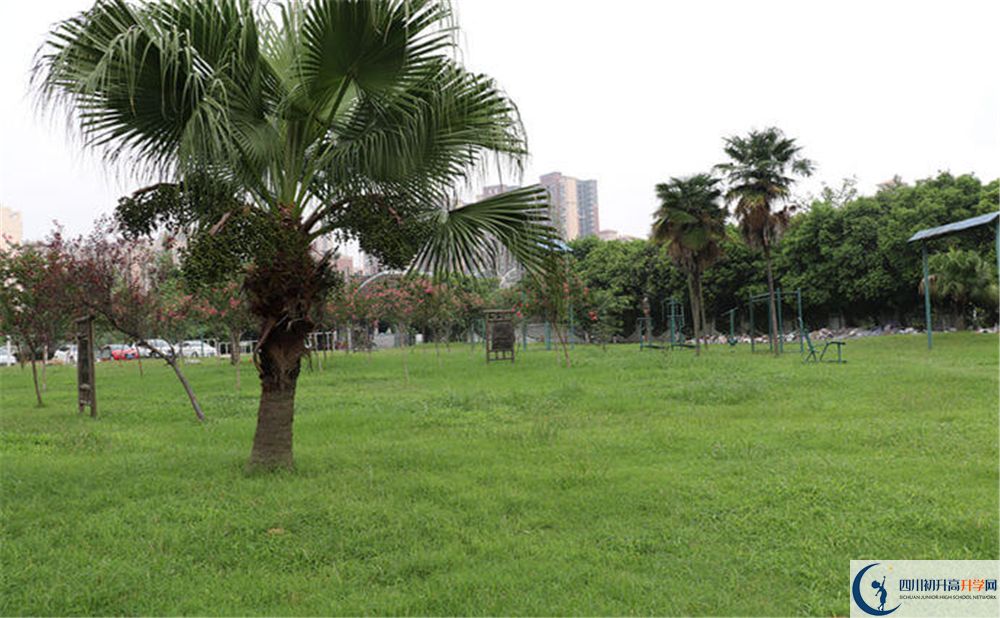成都南開為明學(xué)校實(shí)驗(yàn)班學(xué)費(fèi)貴嗎？