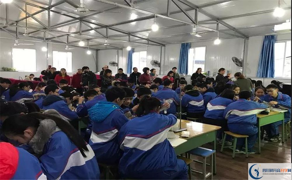 2020簡陽實驗中學(xué)高三英語期末試卷在哪看？