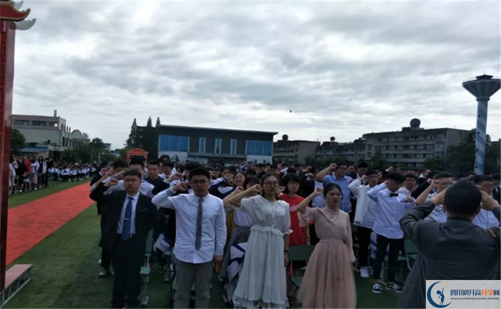 高埂中學(xué)平行班中考重點(diǎn)率是多少？