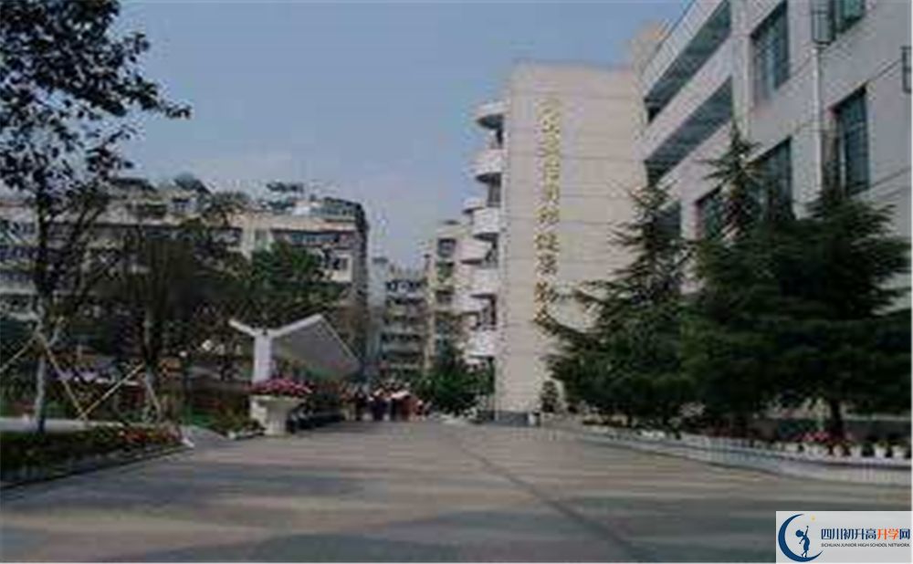 2020成都市第十七中學(xué)二診數(shù)學(xué)試題答案在哪看？