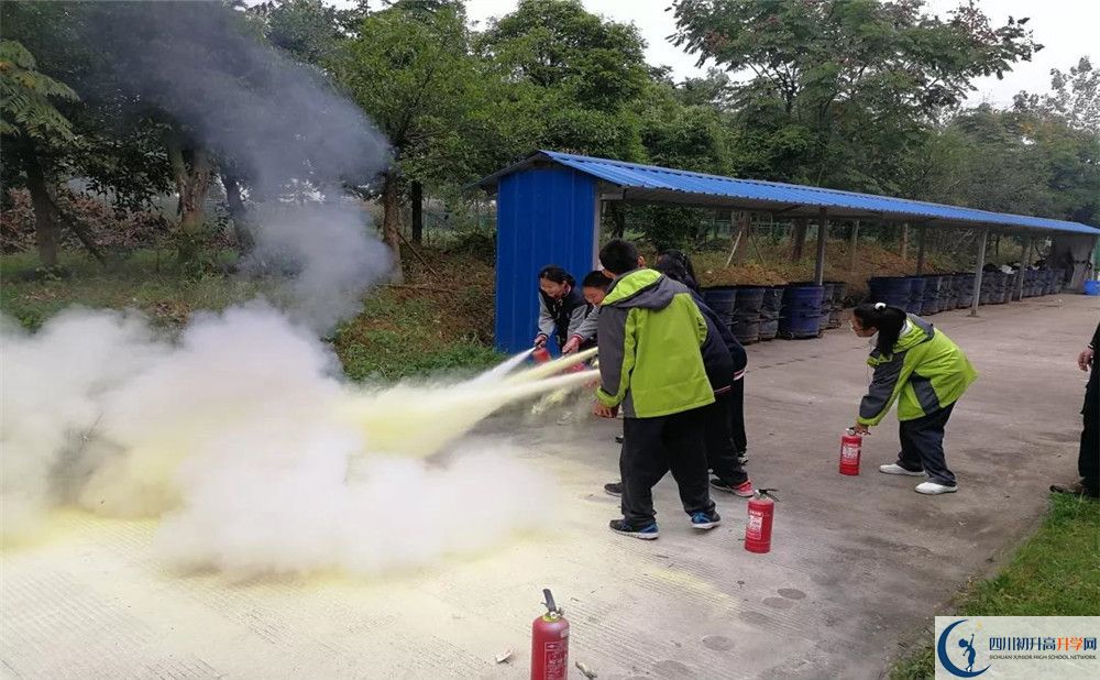 成都經(jīng)濟技術(shù)開發(fā)區(qū)實驗中學高一作息時間是多久？
