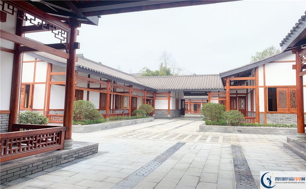 成都綿實(shí)外國(guó)語(yǔ)學(xué)校2020年錄取標(biāo)準(zhǔn)是什么？